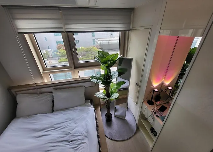 1-2911 #subwayline9 #sinnonhyeonstation #1minwalk #gangnamstation #high-rise View #cookingavailable #primelocation * Séoul