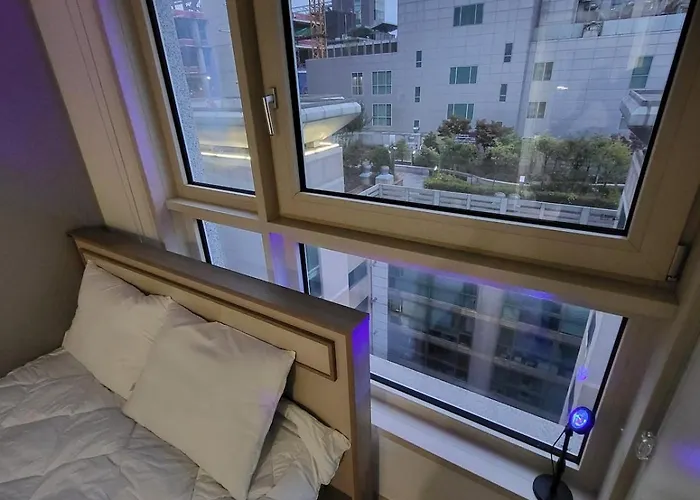 1-2911 #subwayline9 #sinnonhyeonstation #1minwalk #gangnamstation #high-rise View #cookingavailable #primelocation Appartement